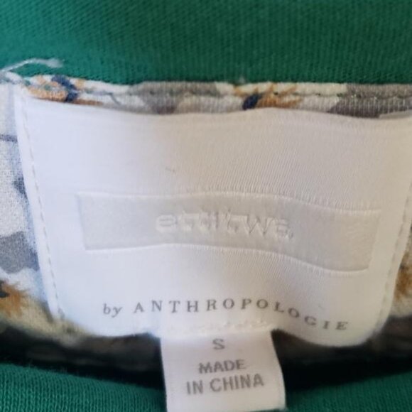 Ettitwe by Anthropologie emerald green jersey boatneck/off shoulder tee - Picture 2 of 2